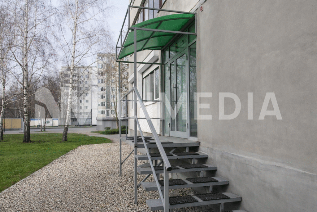 Козырьки и навесы